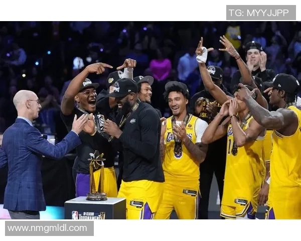 2020年10月3日NBA总决赛热火对决湖人争夺冠军荣耀的激烈战斗